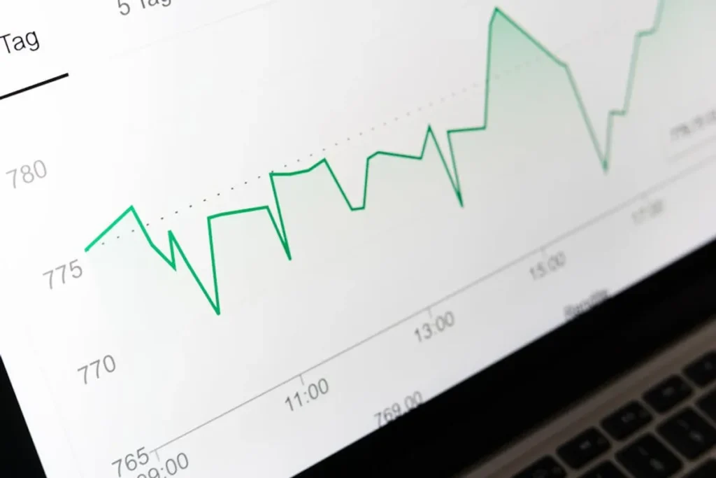 SERP Rank Tracking: Monitor Daily SERP Positions